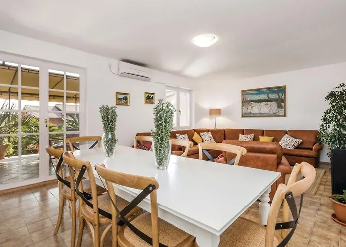 Casa Fiorella Ika-opatija * Опатия